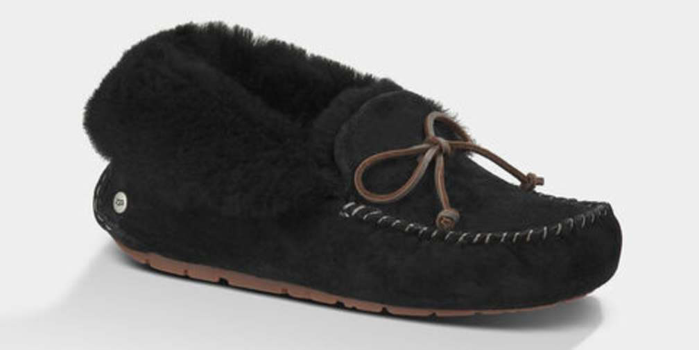 アレーナ 1004806｜モカシン・ローファー｜UGG®（アグ）公式オンライン アウトレットストア
